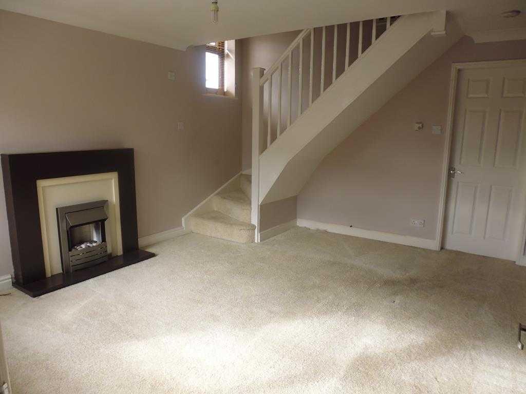 2 bed property in Gregory Close, Chesterfield